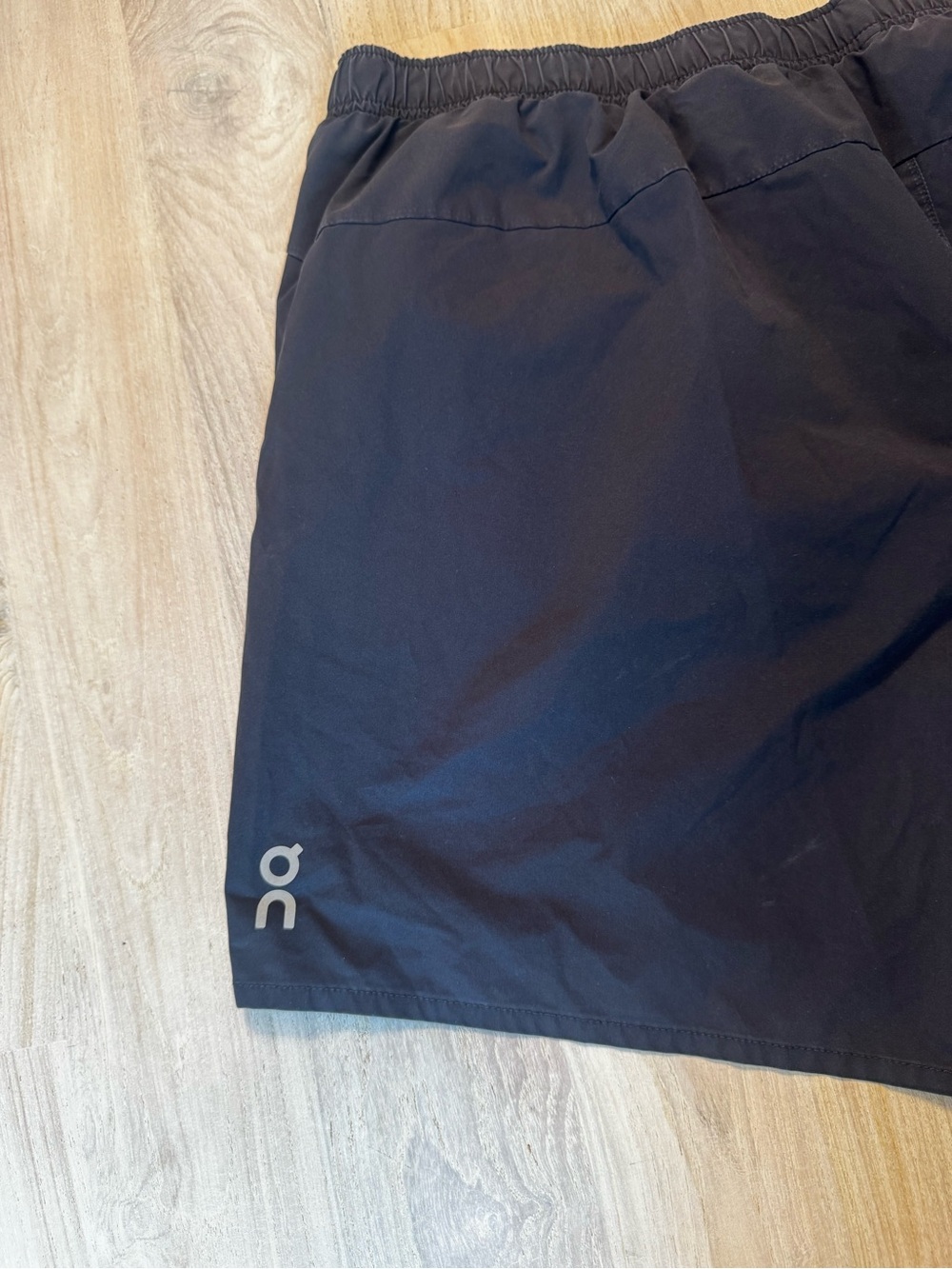 On Cloud Women's Black Athletic Running Shorts - Lightweight Performance - Picture 3 of 8
